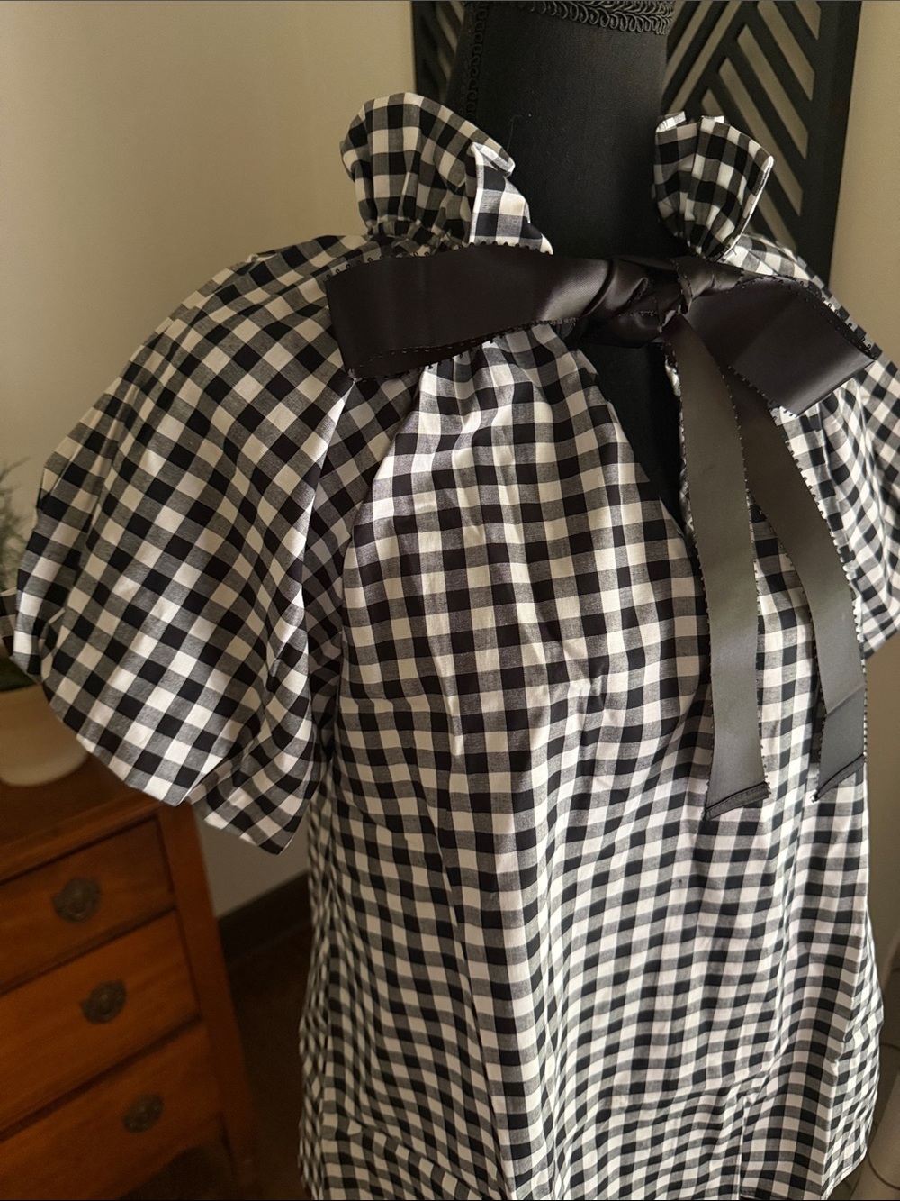 GeeGee black and white gingham bow top small - Picture 2 of 11